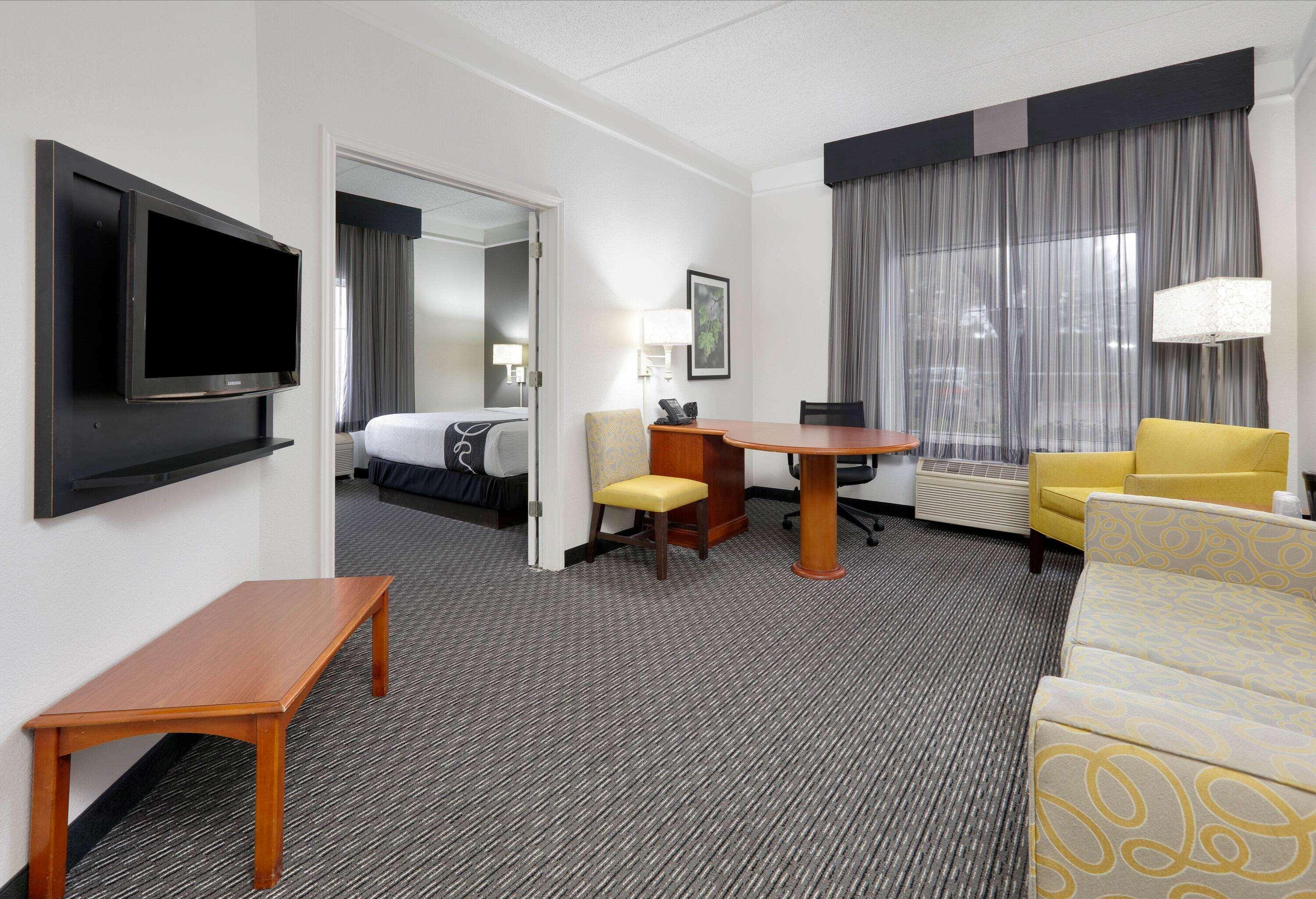 La Quinta By Wyndham Dallas North Central Eksteriør billede