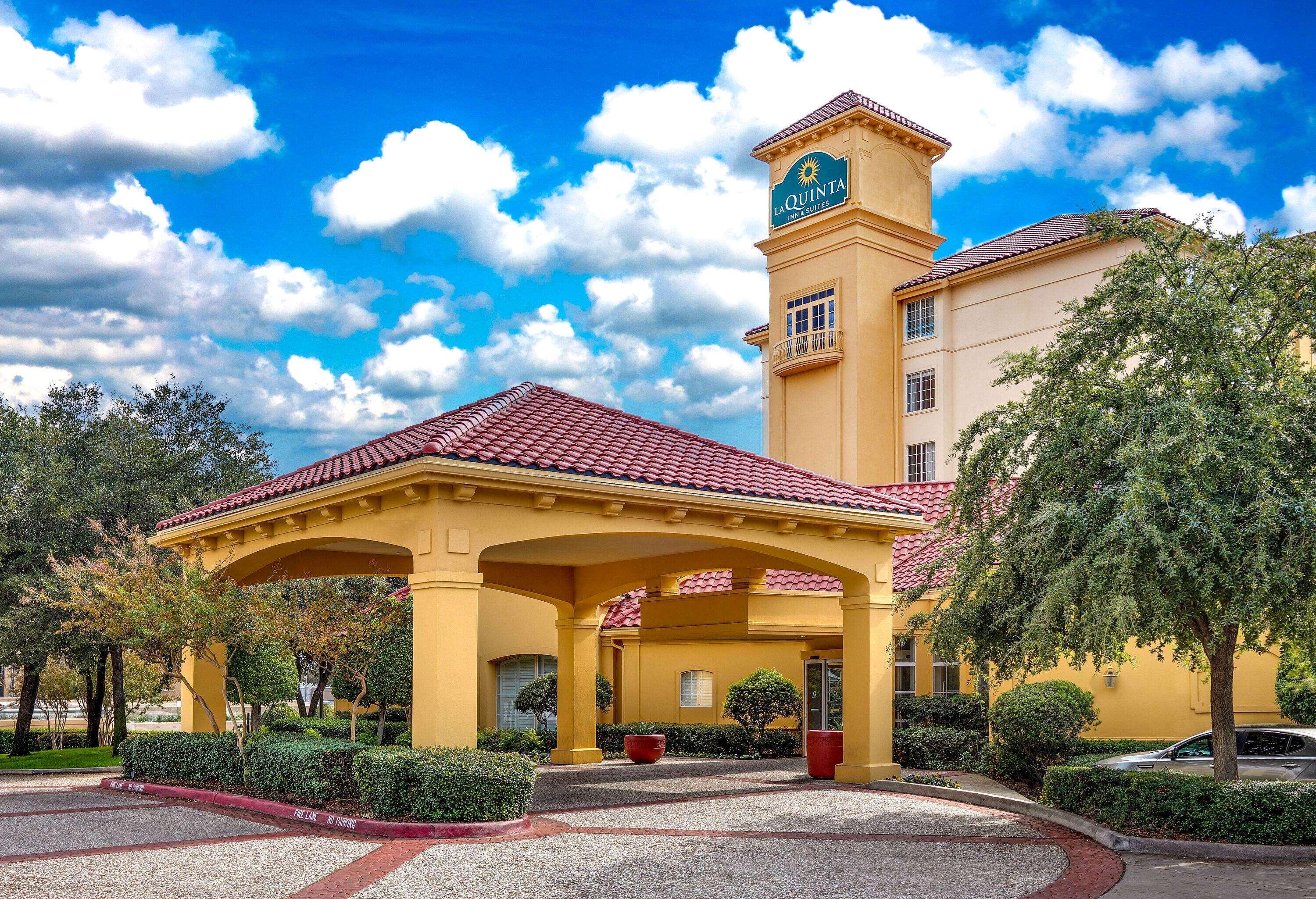 La Quinta By Wyndham Dallas North Central Eksteriør billede